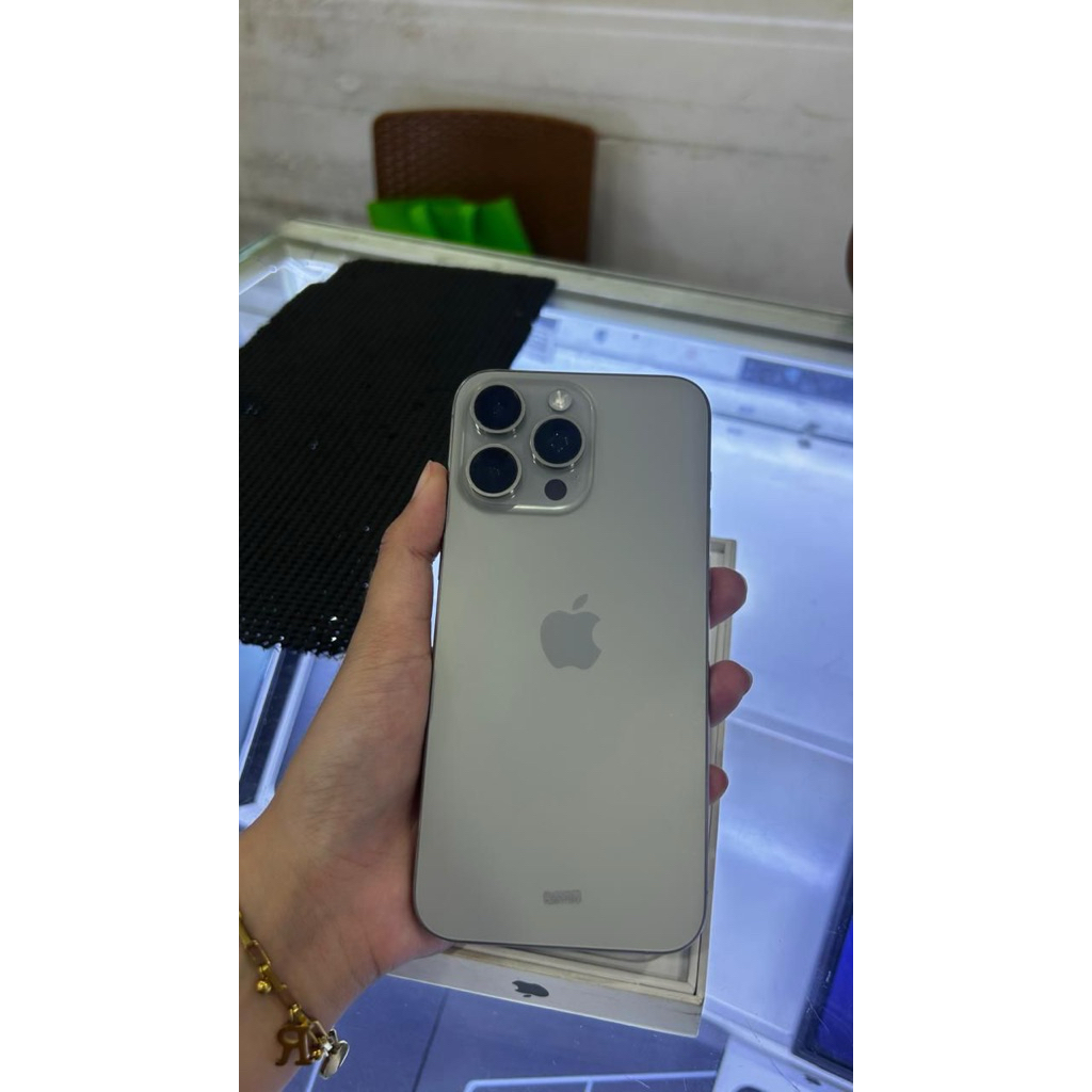 IPHONE 15 PROMAX 256GB SECOND IBOX LENGKAP