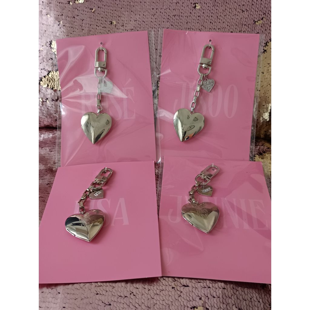 blackpink bptour photo keyring official merchandise