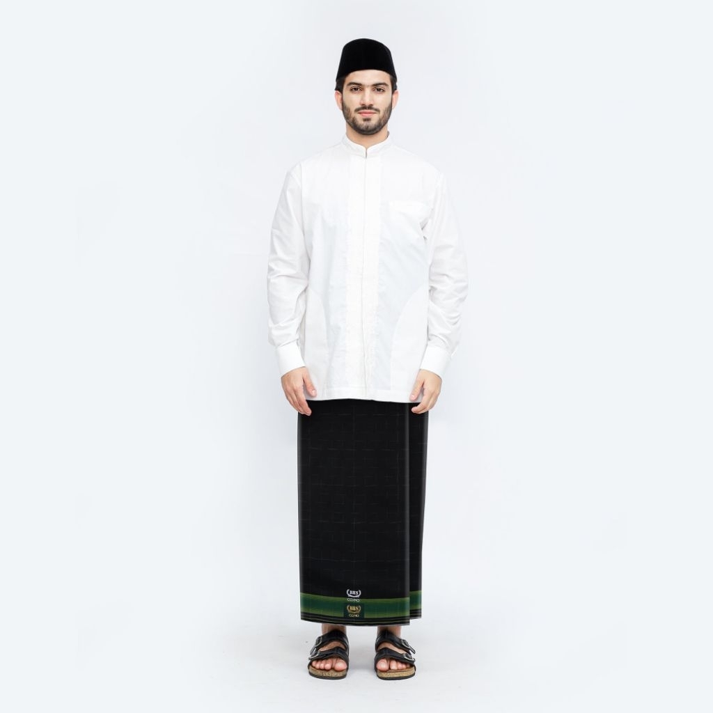 Sarung BHS Cosmo Gold Motif K26 PRC Hitam Hijau