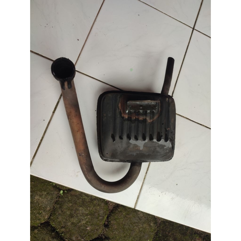 Knalpot original vespa super/sprint/ps
