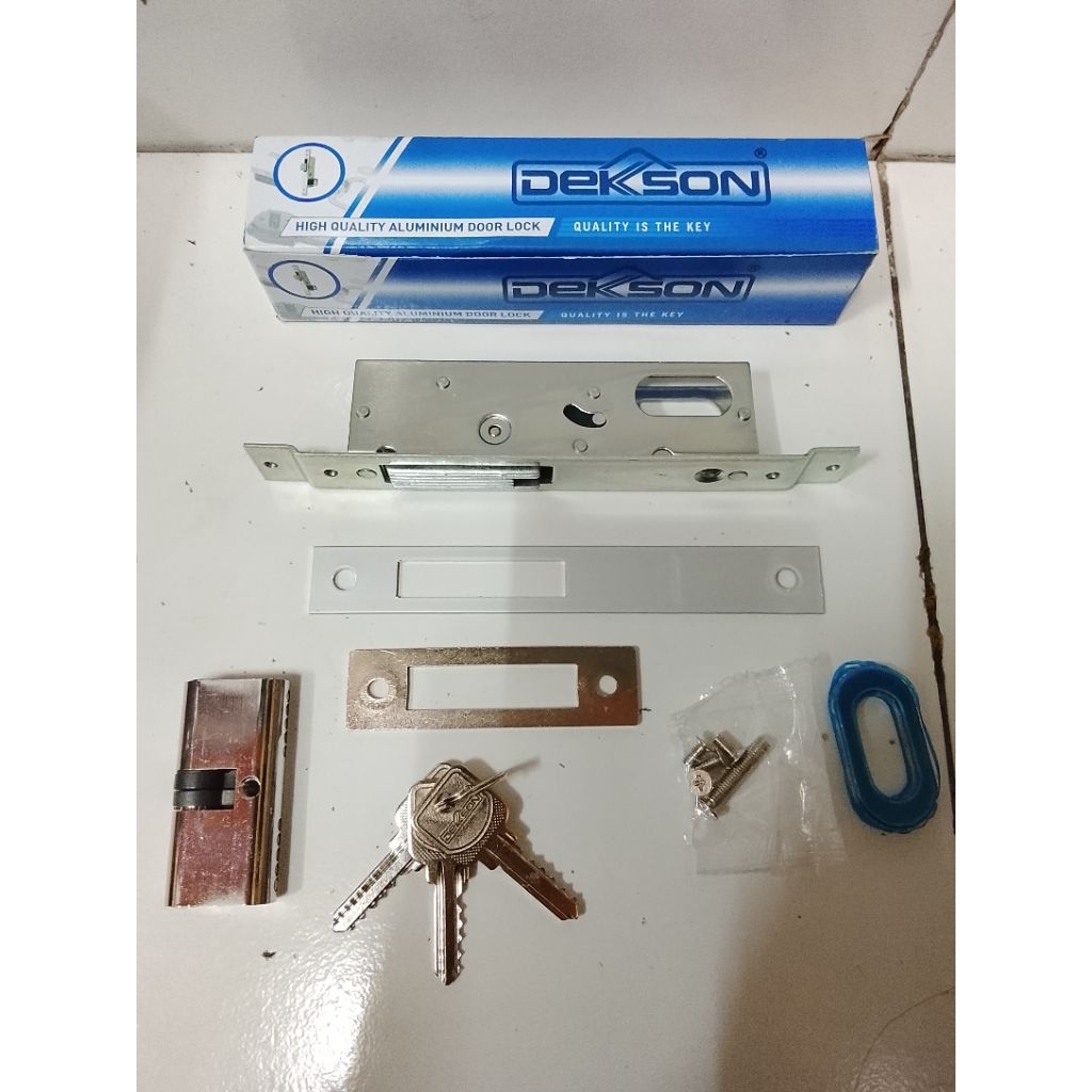 Kunci Swing Alumunium Dekson 8123
