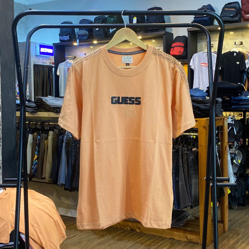 Kaos Pria Juice Ematic Lengan Pendek Warna Peach – Cotton Regular Fit
