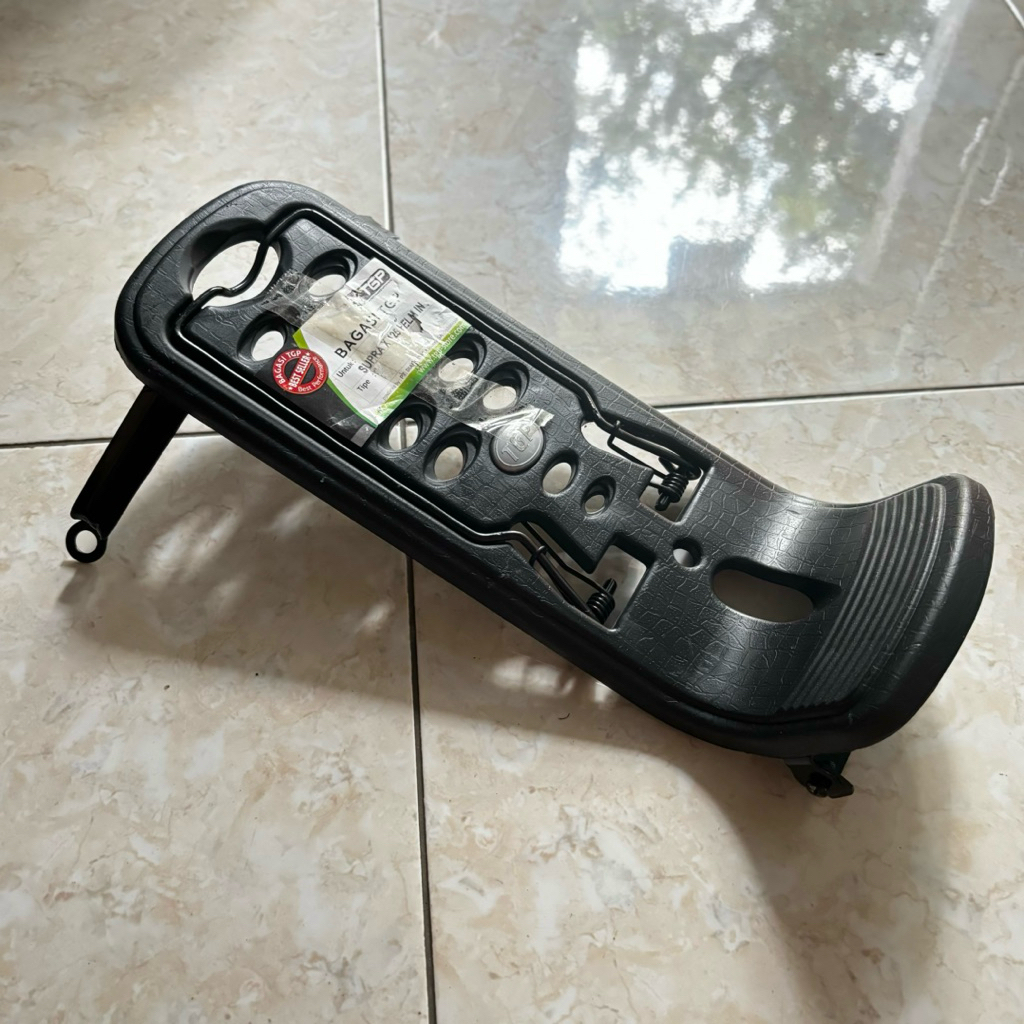TGP Bagasi tengah penjepit barang SUPRA X 125 Helm in / Bagasi Motor Supra X 125 Helm in