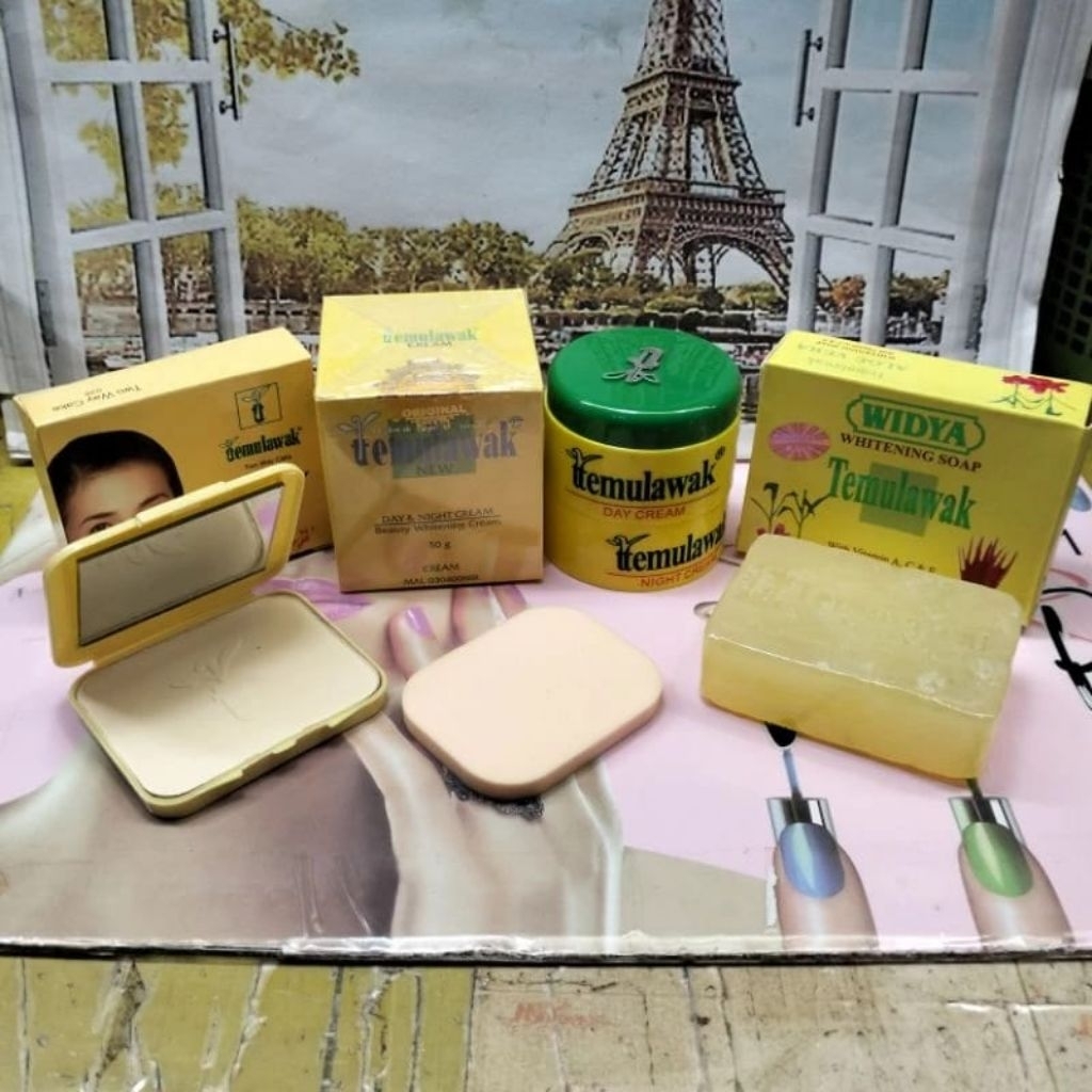 PAKET CREAM TEMULAWAK 4IN1(CREAM SIANG,MALAM,SABUN,BEDAK REFIL)