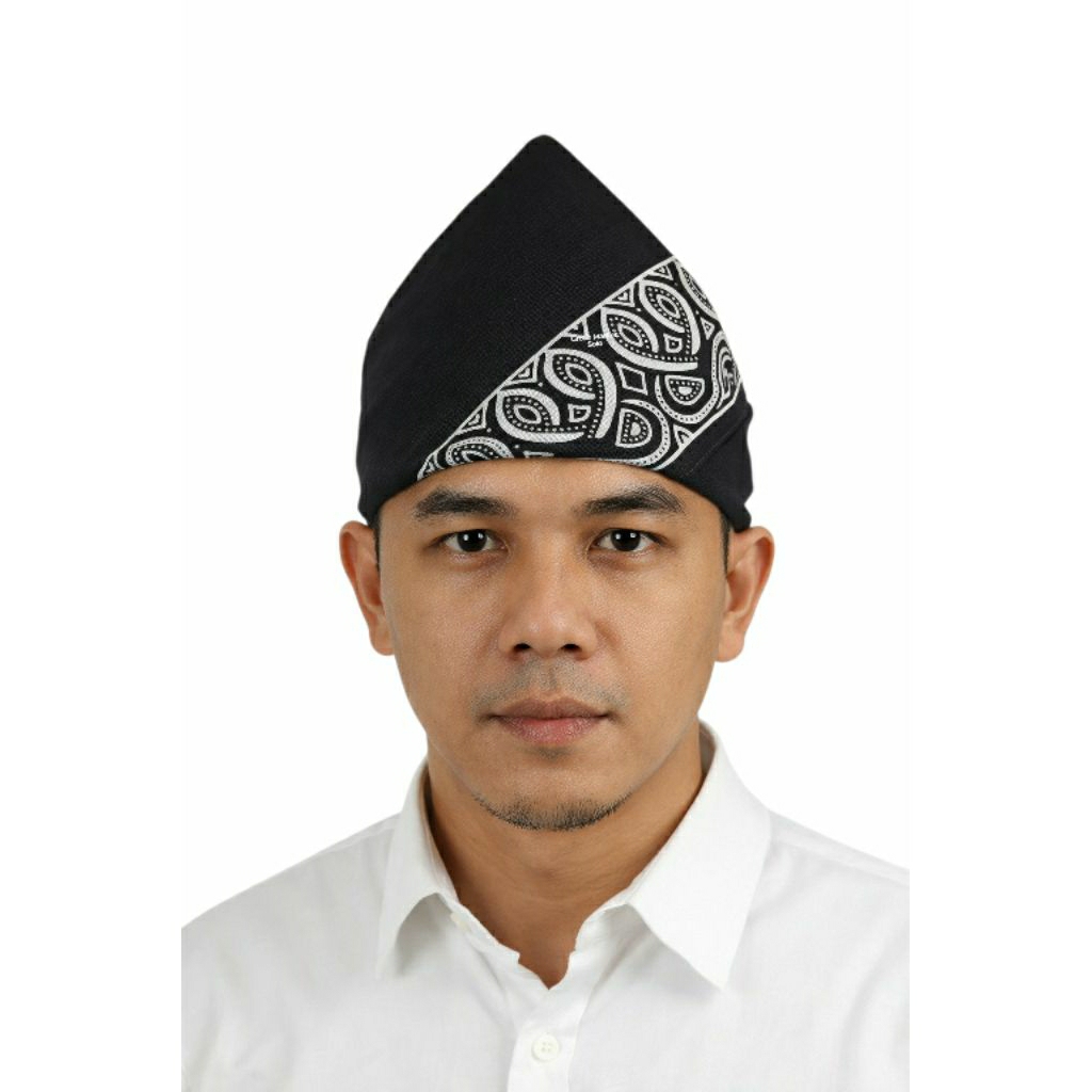 Iket Segitiga | Iket Segitiga Jawa | Udeng Segitiga | Udeng Jawa | Iket Kepala | Iket Kepala Segitig