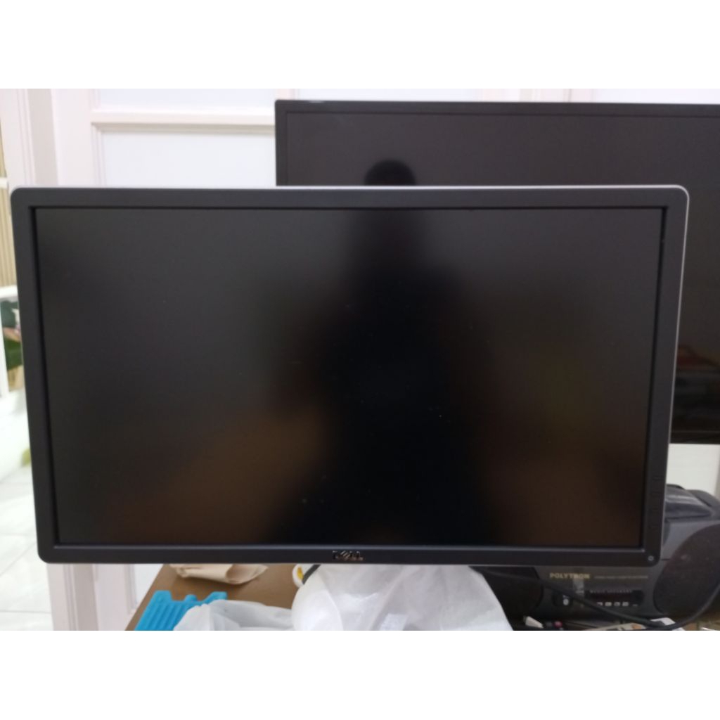 MONITOR KOMPUTER 24 INCHI MERK DELL P2416D NEW TIDAK JADI DIPAKAI