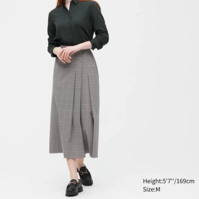 [PRELOVED VVGC] UNIQLO Side Pleated Narrow Skirt Tartan Size M