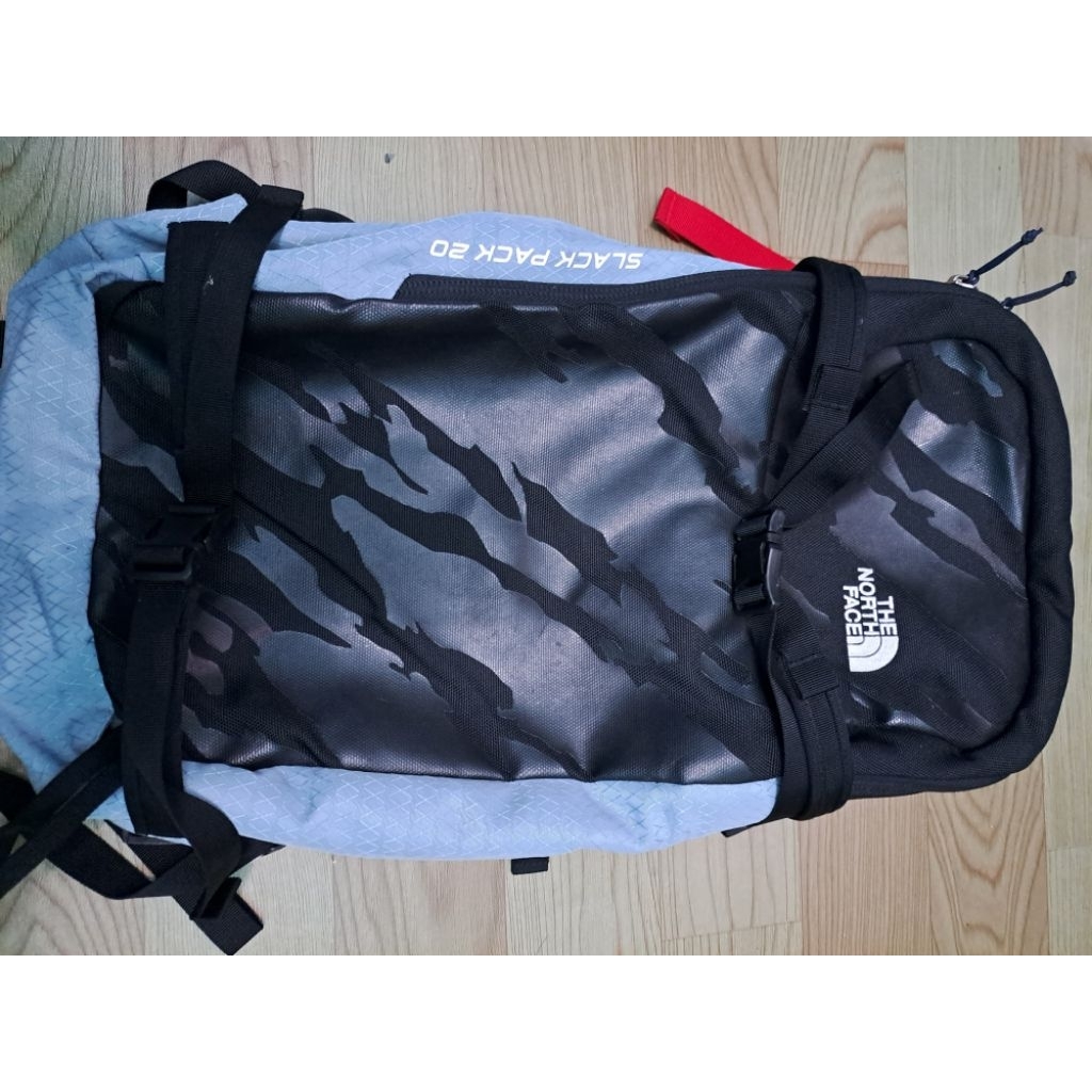 tas ransel The North Face Slack Pack 20 L