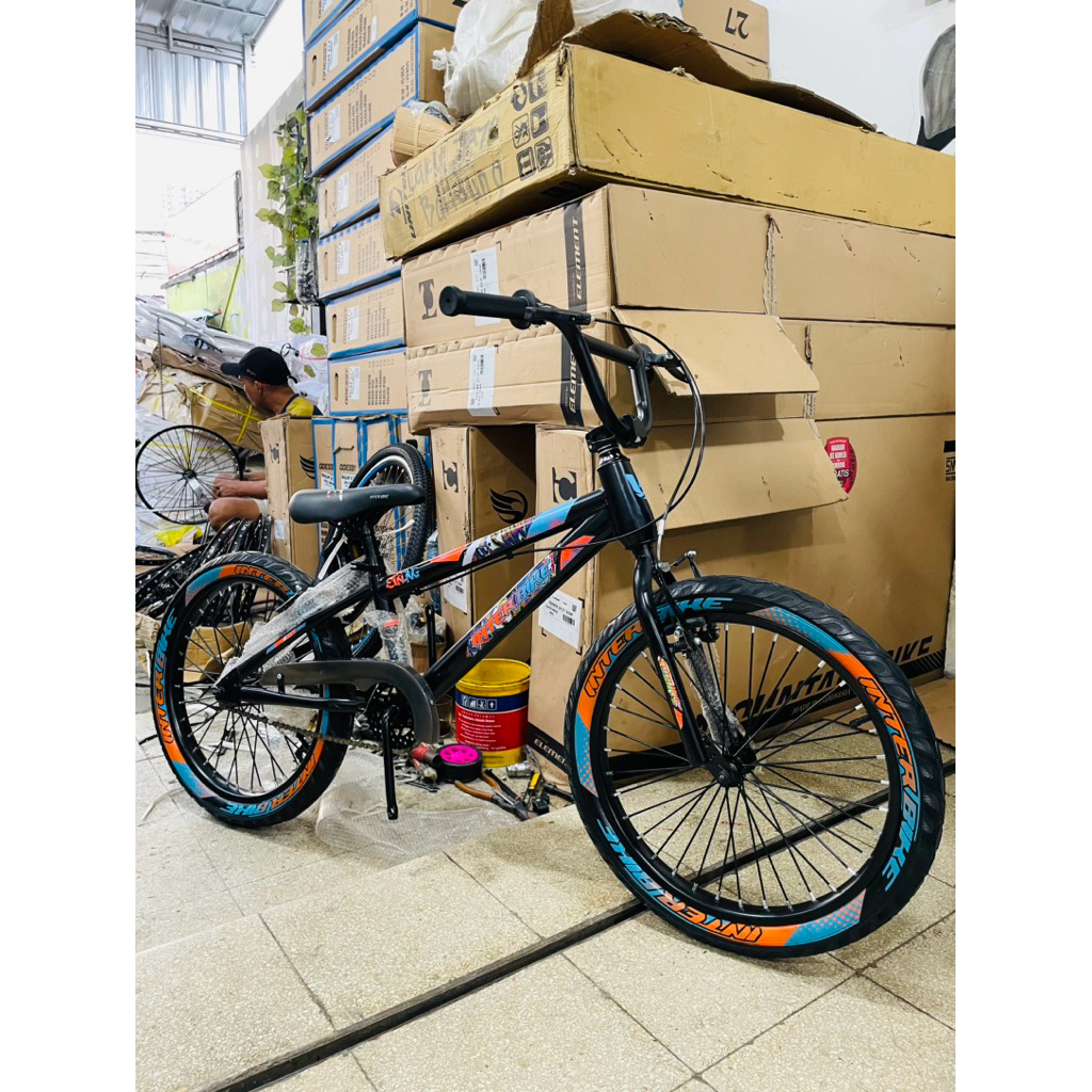 SEPEDA BMX MERK INTERBIKE 2.5 SEMI JUMBO (BY : PACIFIC GROUP) SIZE 20 INCH