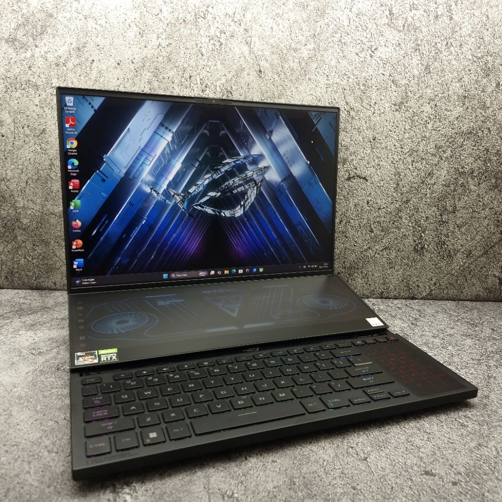 ASUS ROG ZEPHYRUS DUO 16 GX650RM SECOND FULLSET