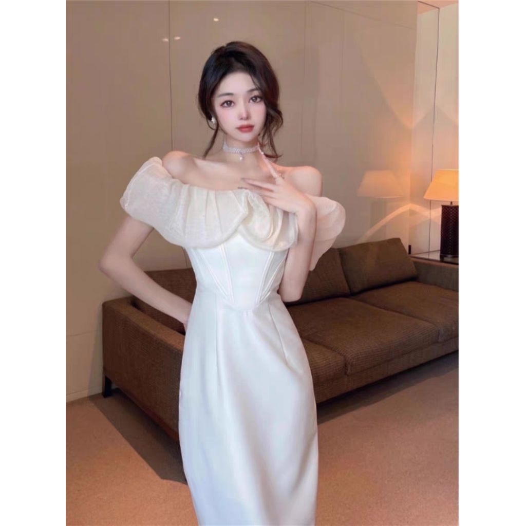 Gaun dress model prancis tanpa lengan feminin sabrina berbelahan memperlihatkan bahu gaya lembut coc