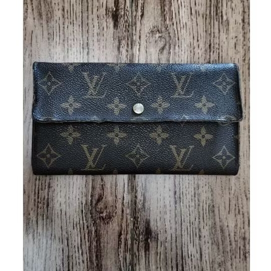 Dompet panjang LouisVuitton (second)