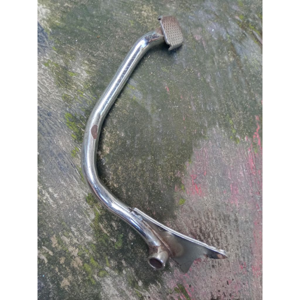 Pedal rem belakang Yamaha Fiz r original