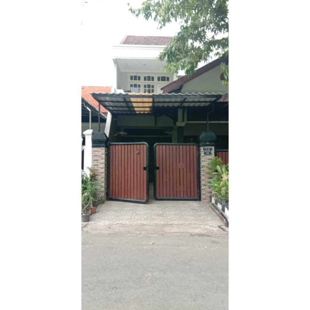 Pagar Woodplank Minimalis Sidoarjo Besi Hollow Galvanis Anti Karat Custom