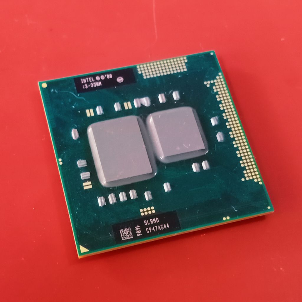 Prosesor Intel® Core™ i3 i3-330M SLBMD