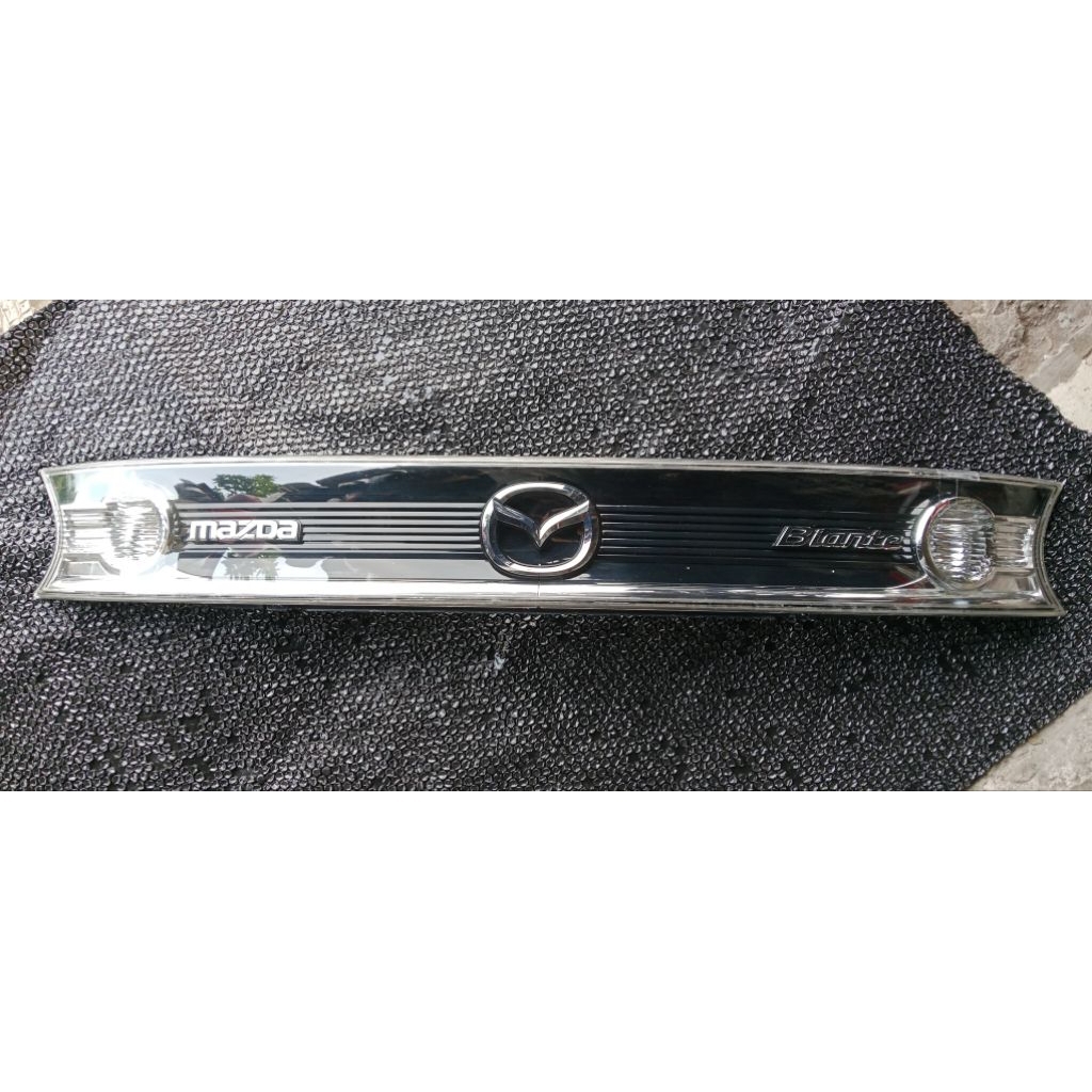 LAMPU BAGASI MAZDA BIANTE SKYACTIVE.