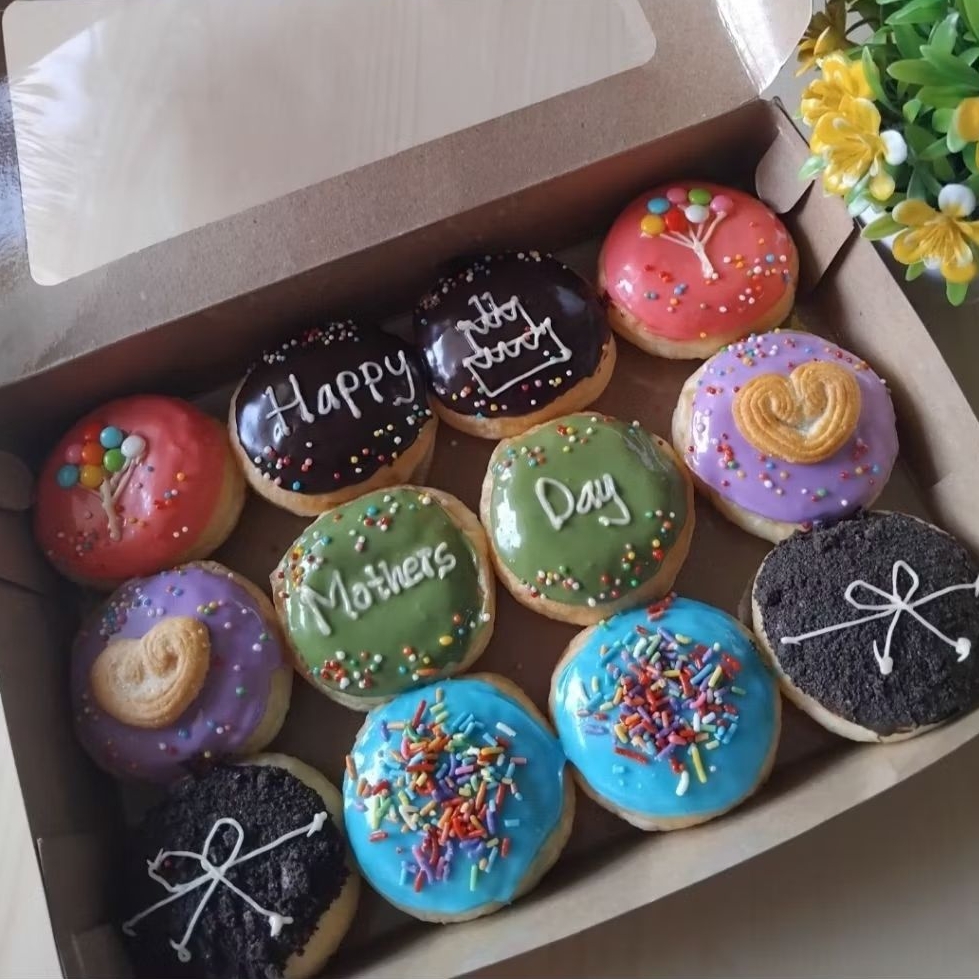 Donat Ultah custom ucapan Selamat Hari Ibu / Kado Hari Ibu / Kado Ultah Istri