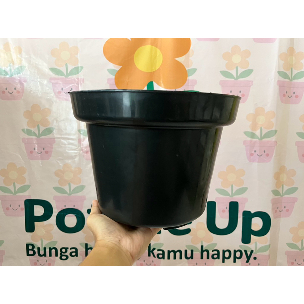 Pot Tanaman Plastik Hitam Polos 30 cm – Pot Jumbo / Pot Bunga Besar