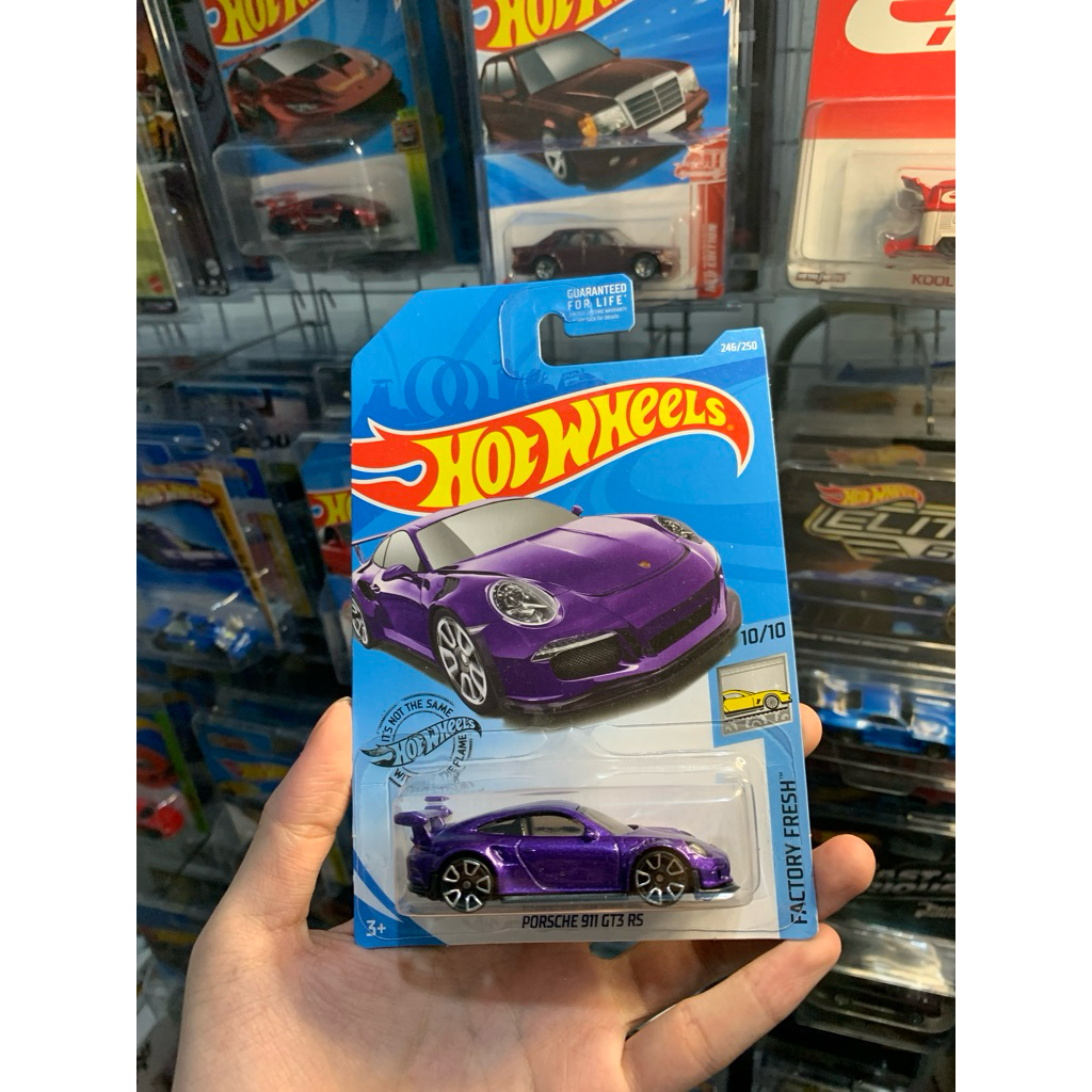 Hotwheels Porsche 911 GT3 RS Purple Factory Fresh