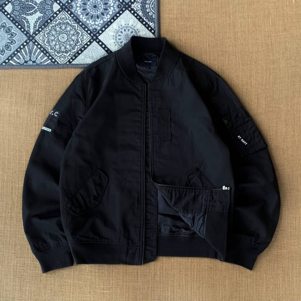 jaket Polham size M (seperti baru) 100% original 231225V