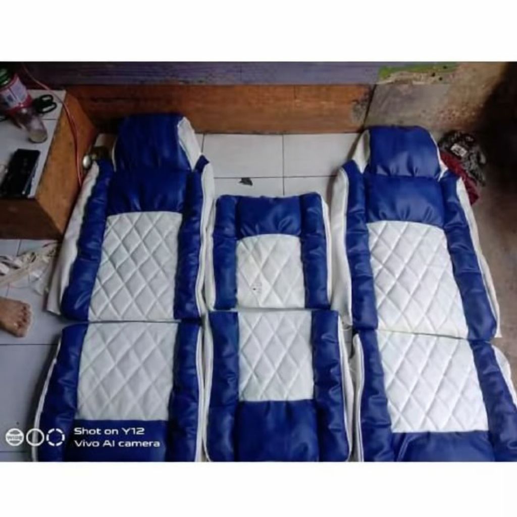 Cover jok Variasi Sopa truk Mitsubishi Fuso fighter / Hino 500 / Lohan / Umplung