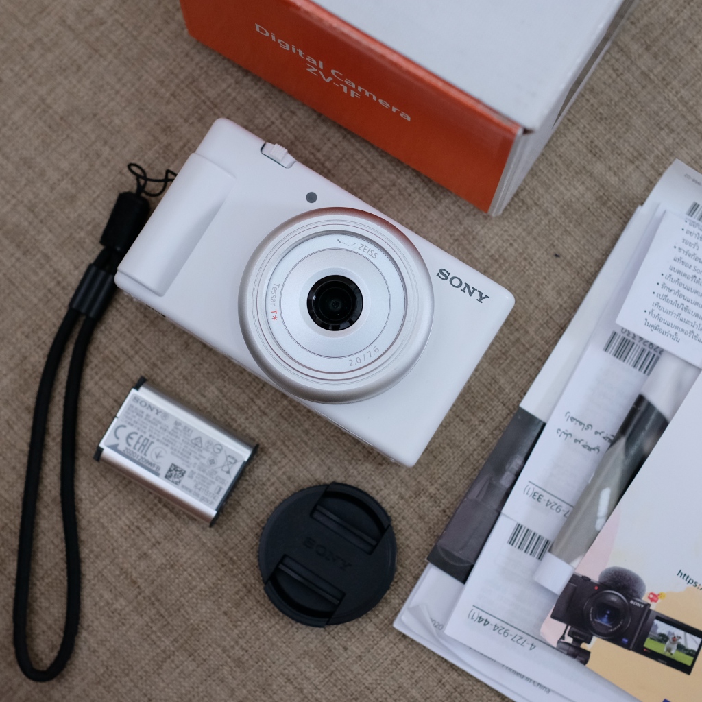 KAMERA SONY ZV1f / zv-1f zv 1 f COMPACT FOR CONTEN CREATOR & VLOGING VIDIO
