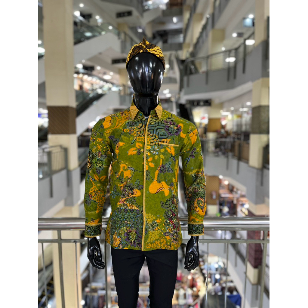 Kemeja batik tulis laseman bahan katun lapisan trikot wafer