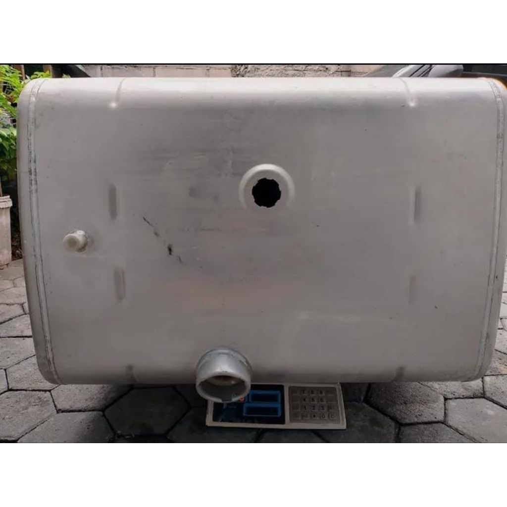 Fuel tank, Tangki solar kapasitas 300 liter