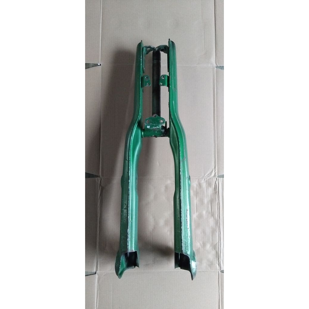 Fork shock skok lengan ayun anting depan yamaha v75 v80 original second