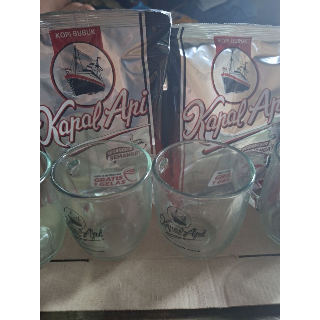 kapal api 120grm beli 2 free gelas