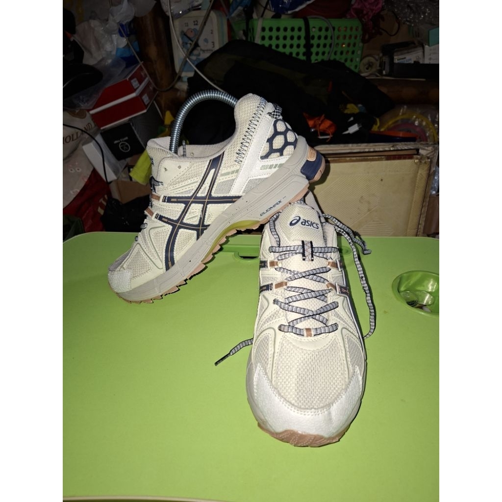 Sepatu Asics Gel Kahana 8 white blue