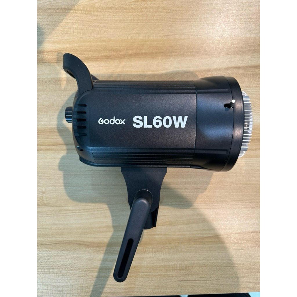 Godox SL60W Spotlight Bekas murah Like New