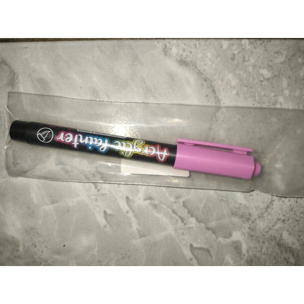 acrylic painter lilac