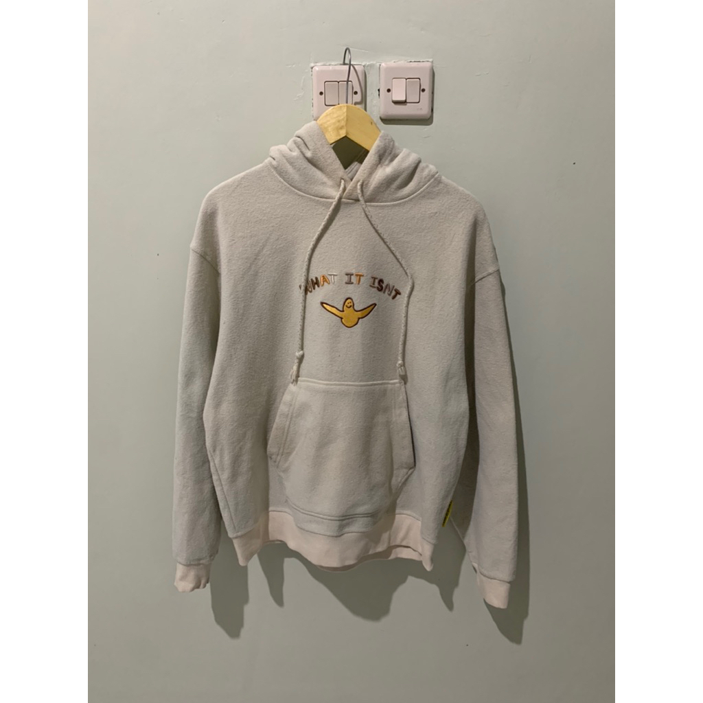 hoodie what it isnt