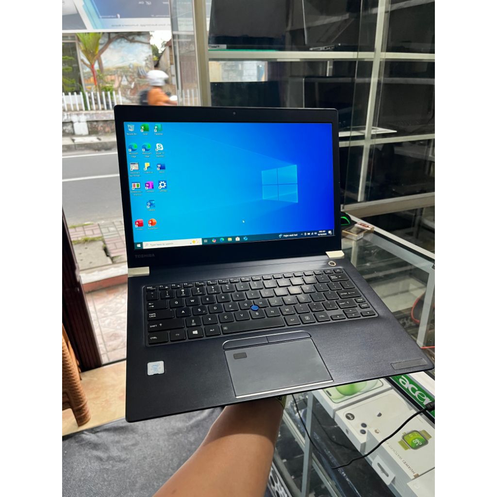 Toshiba portege Intel Core i7