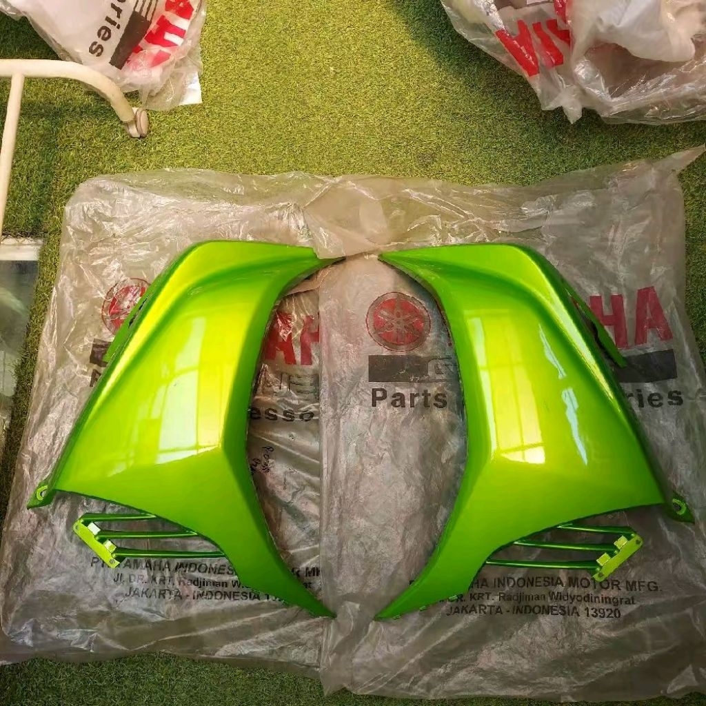 Sayap Kanan Kiri Jupiter MX New Hijau Ori YGP Kode 50C-F8311-00-P1 dan 50C-F8312-00-P1