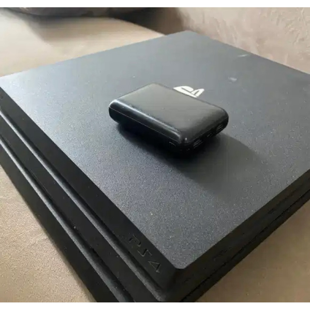 Playstation 4 Pro Slim 1 TB / PS 4 Pro