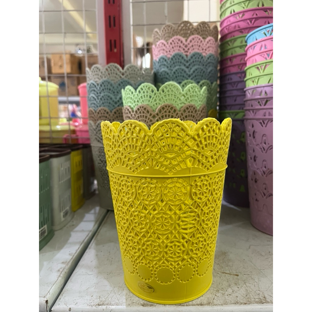 TEMPAT SENDOK/GARPU/KRANJANG KECIL BULAT  SERBAGUNA