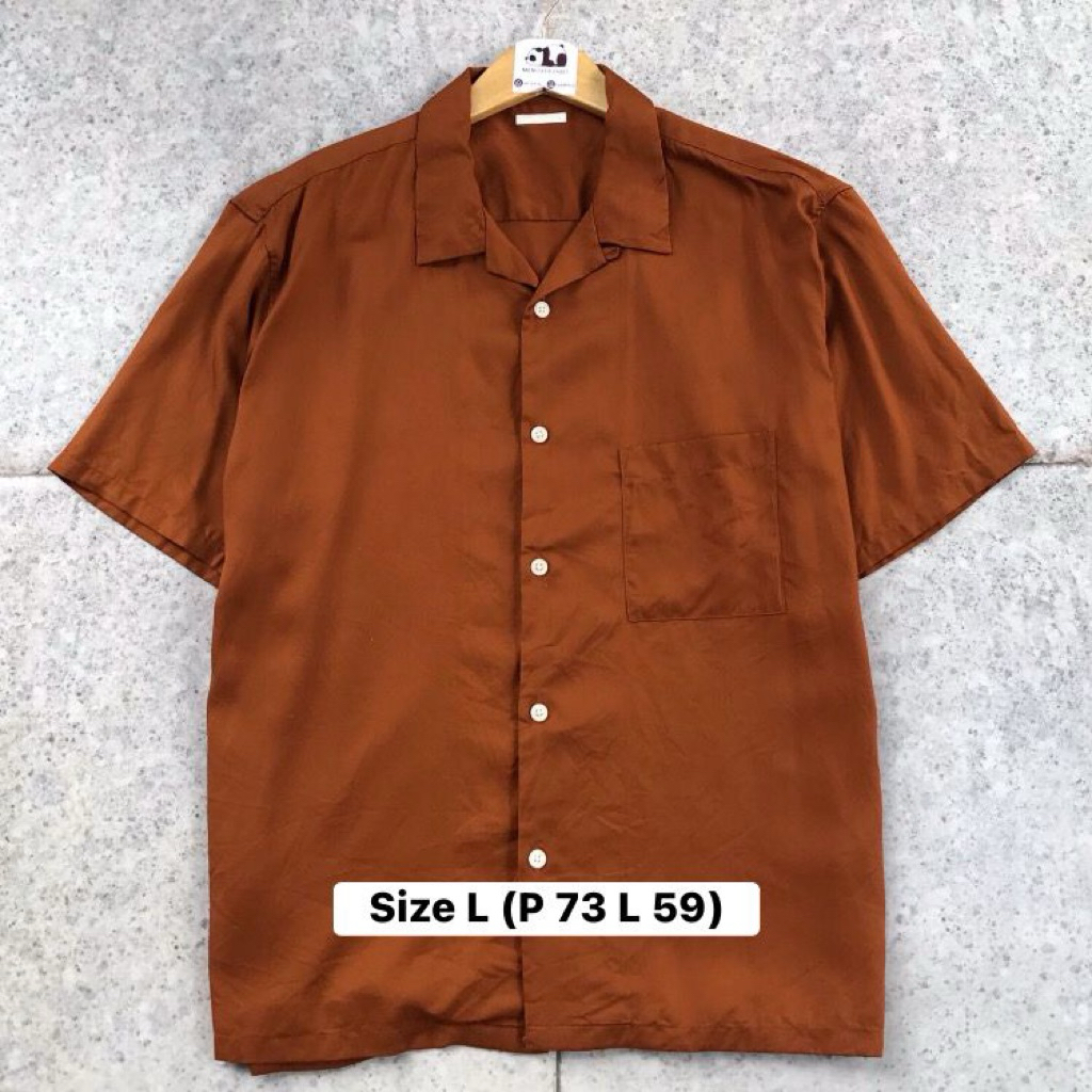 Kemeja Open Collar Gu Uniqlo