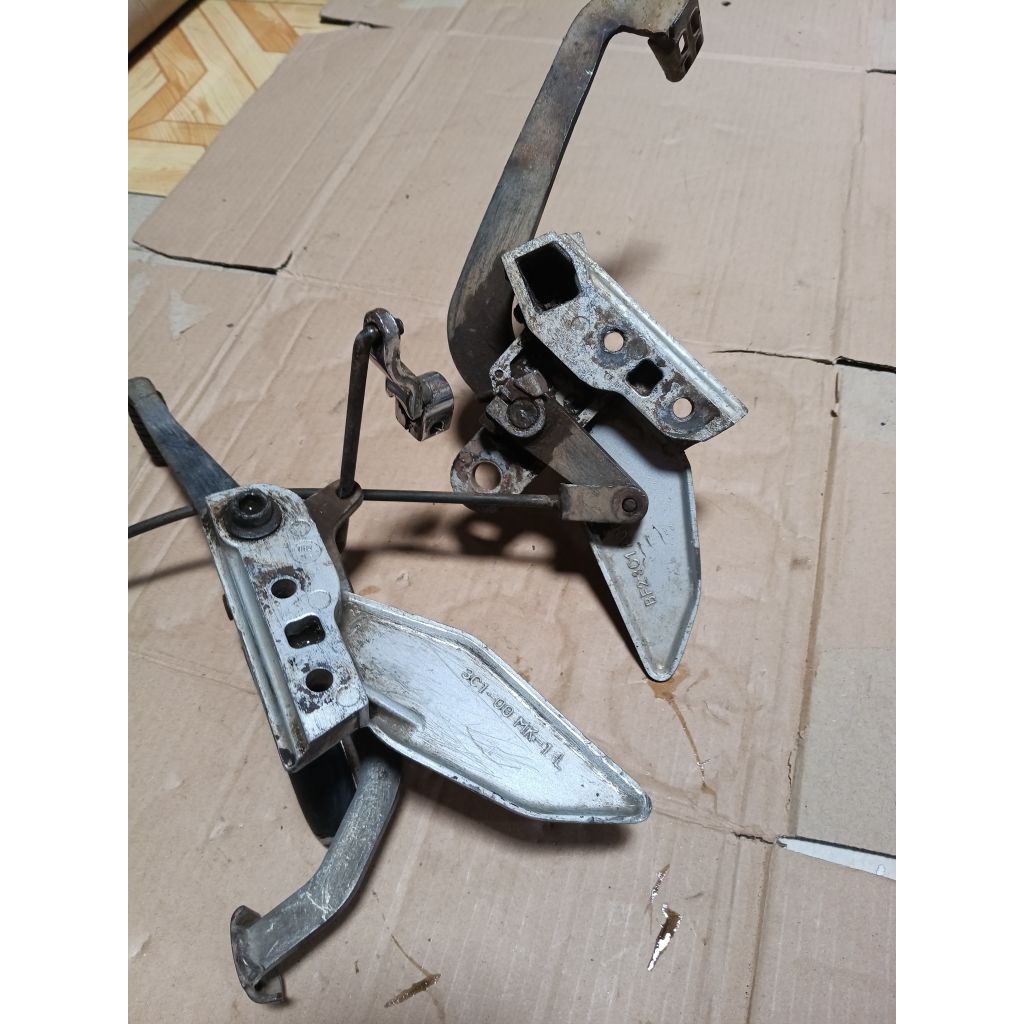 Footstep depan fulset Yamaha Vixion Old Original