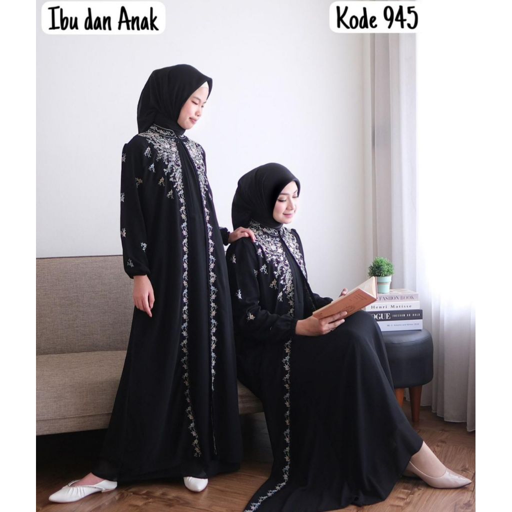 gamis hitam ceruty premium/gamis hitam terlaris/gamis hitam umroh