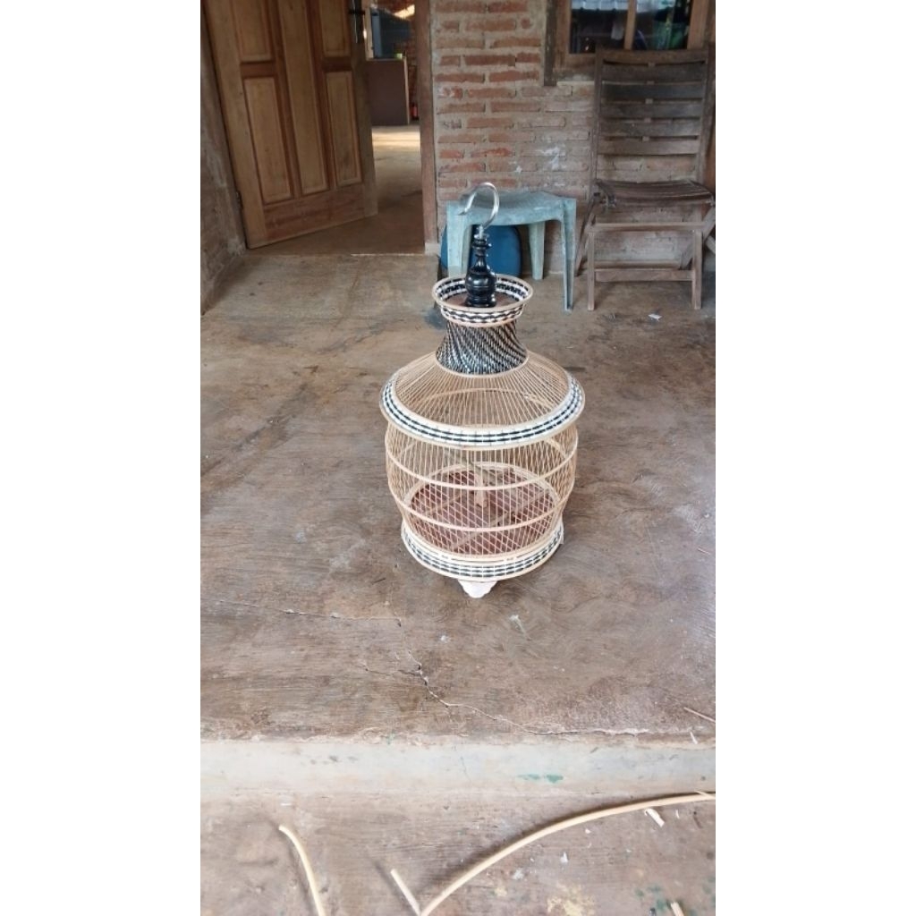 Sangkar Burung Perkutut Kandang Manuk Anyaman Plastik & Bambu