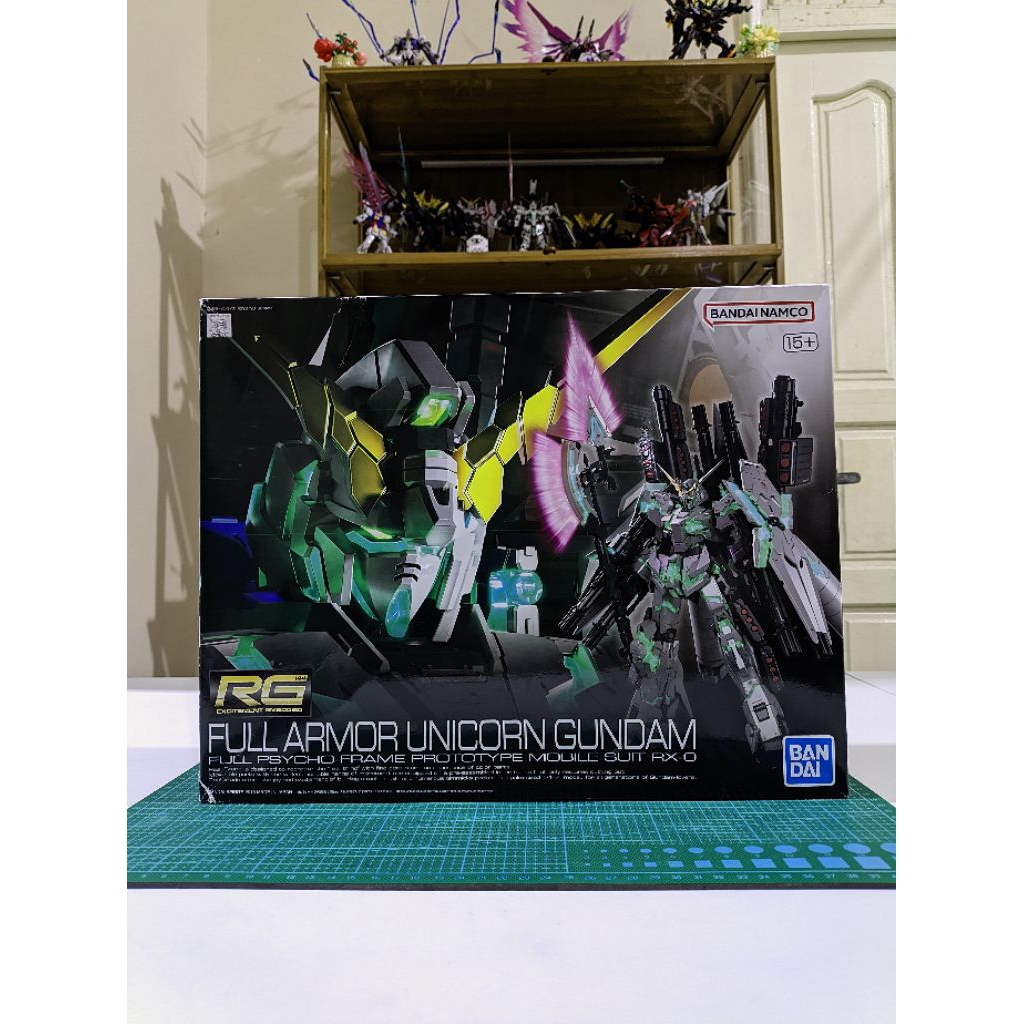 RG 1/144 RX-0 Full Armor Unicorn Gundam - BANDAI