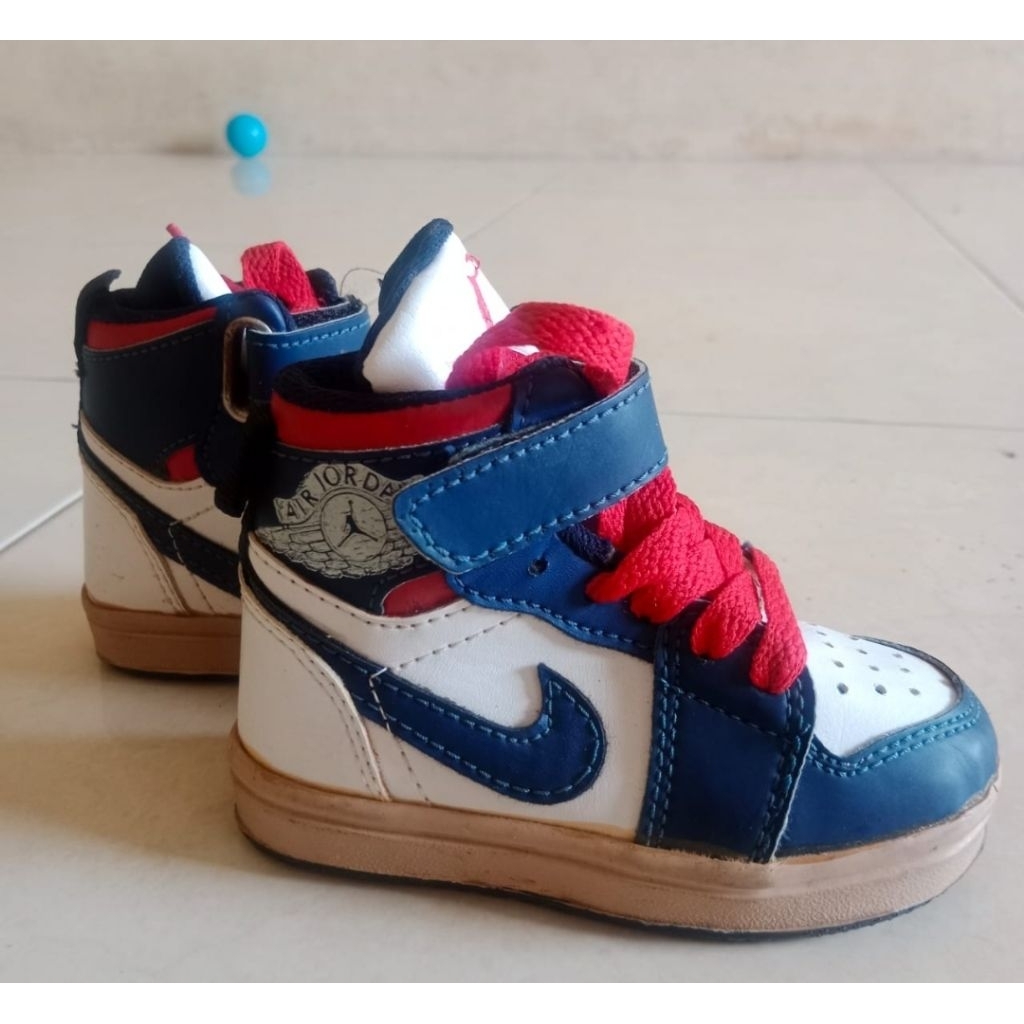 sepatu anak air jordan