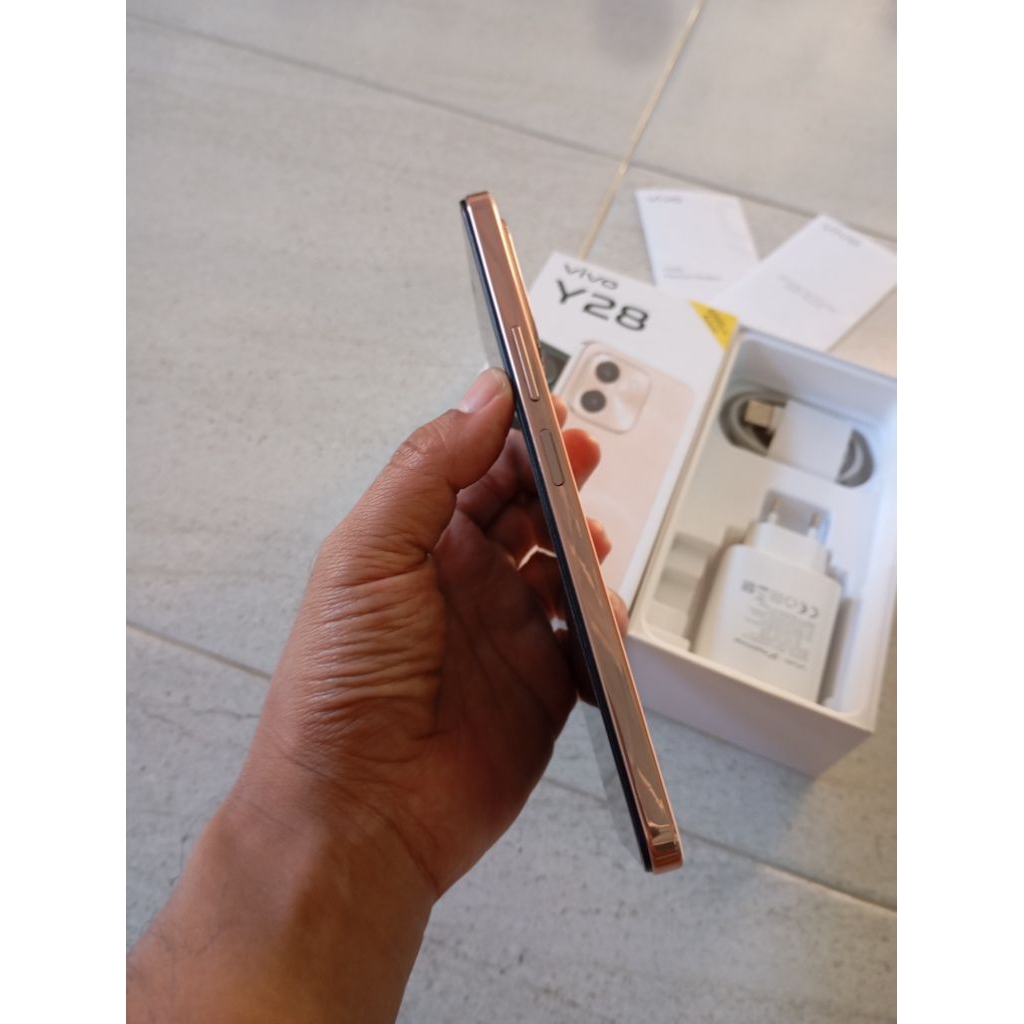 vivo y28 ram 8/128 seken bergaransi