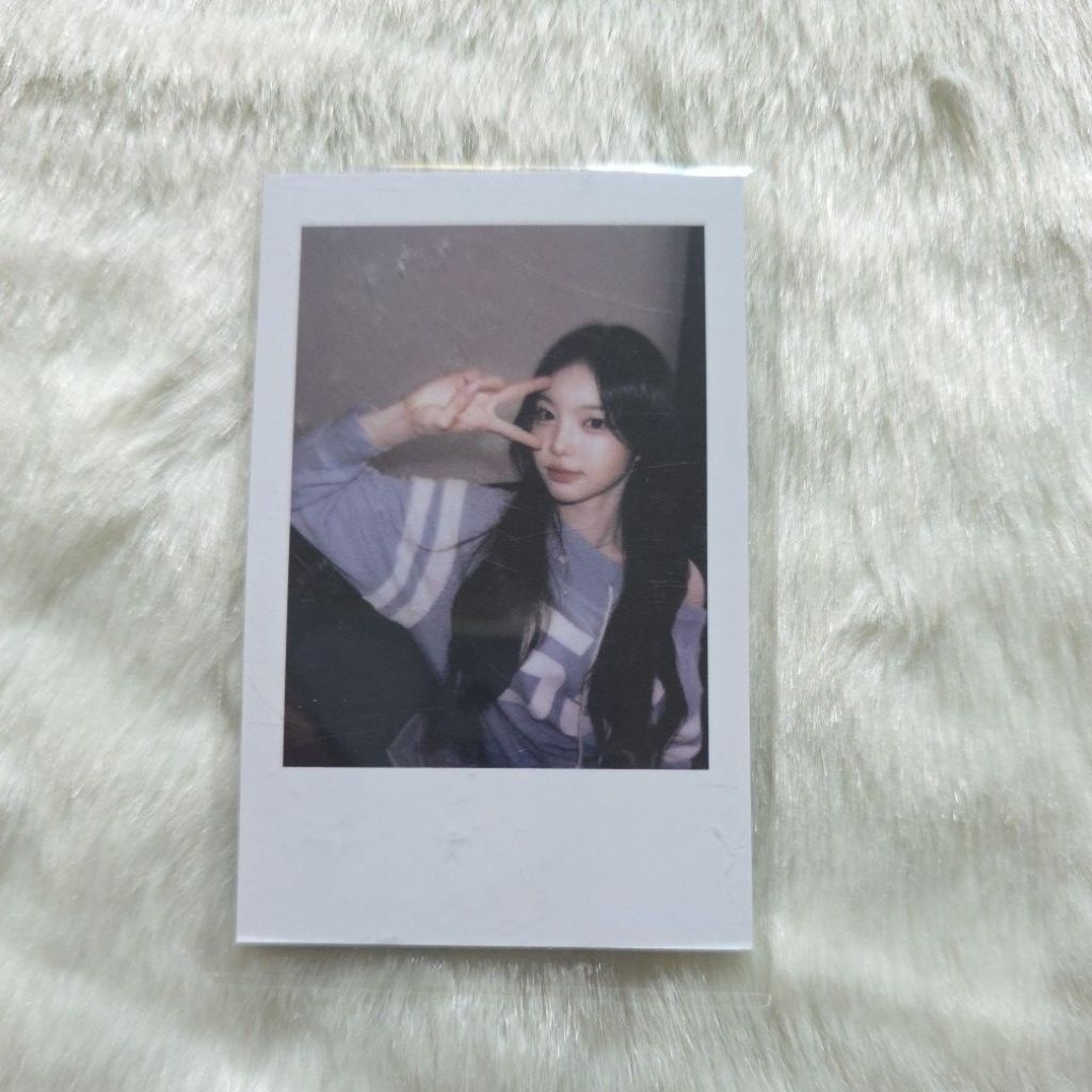 [OFFICIAL] POLAROID HEARTS2HEARTS THE CHASE IAN KMS SHANGHAI FANSIGN POB