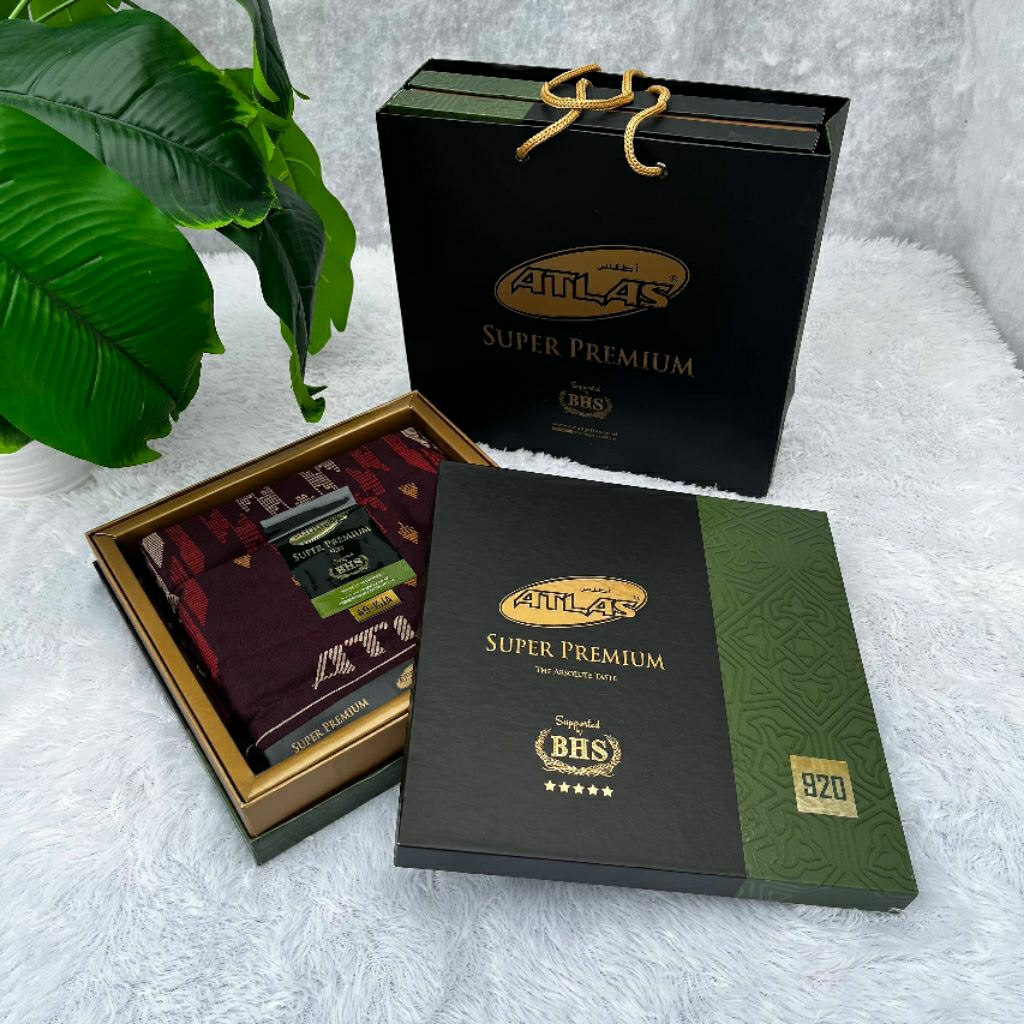 Sarung Atlas BHS Gold Hijau Super Premium