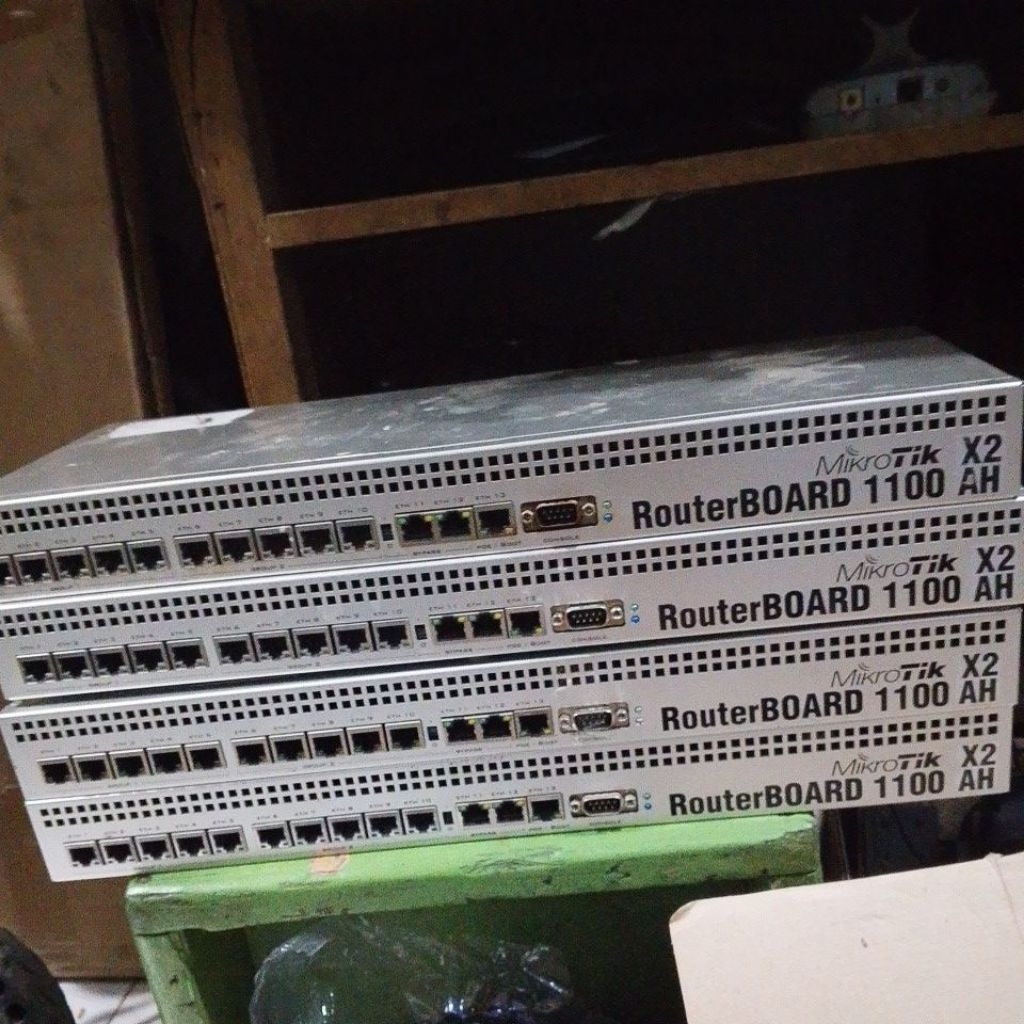 Mikrotik rb1100ahx2