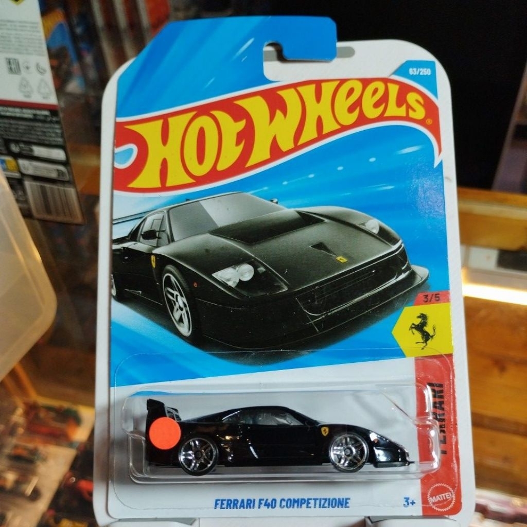 hotwheels FERRARI F40 COMPETIZIONE