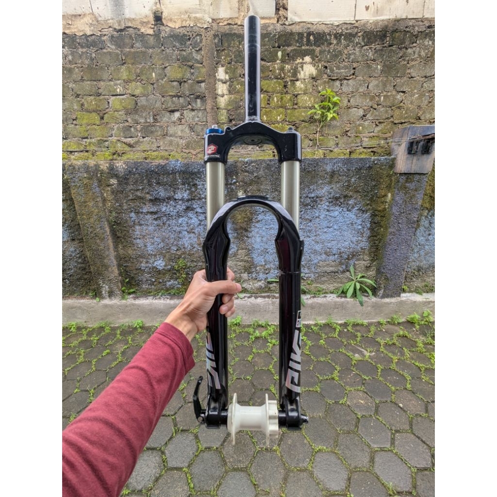 rockshox pike 2011 26 inch travel 120